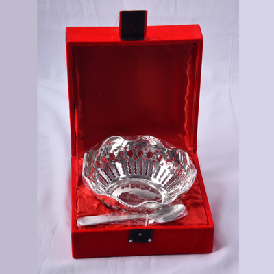 Fancy Bowl Set 02 - German Silver