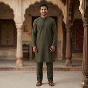 Men's Traditional